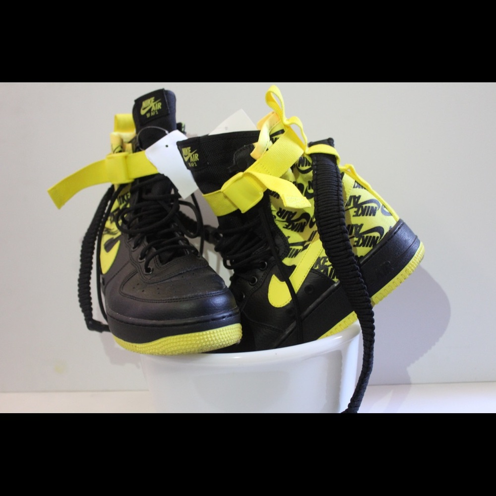 SF Air Force 1 High Top Black Dynamic Yellow MENS